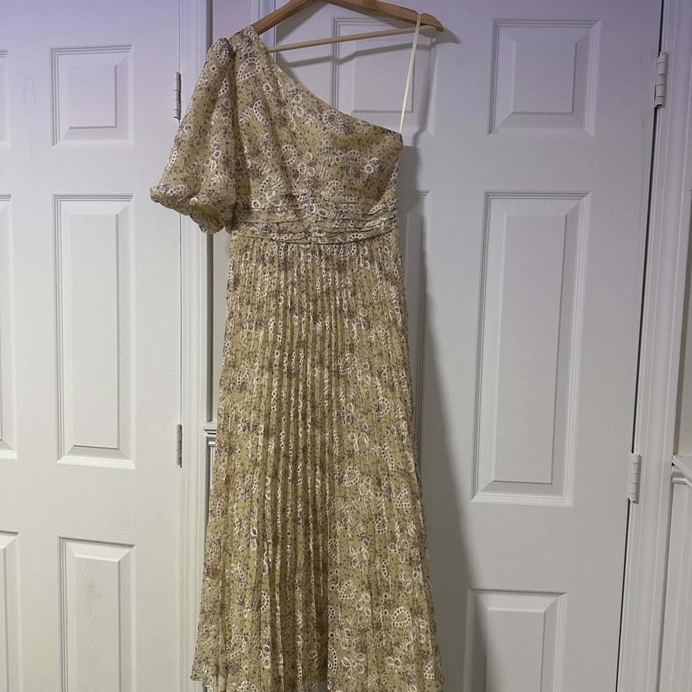 Elegant Floral One-Shoulder Dress